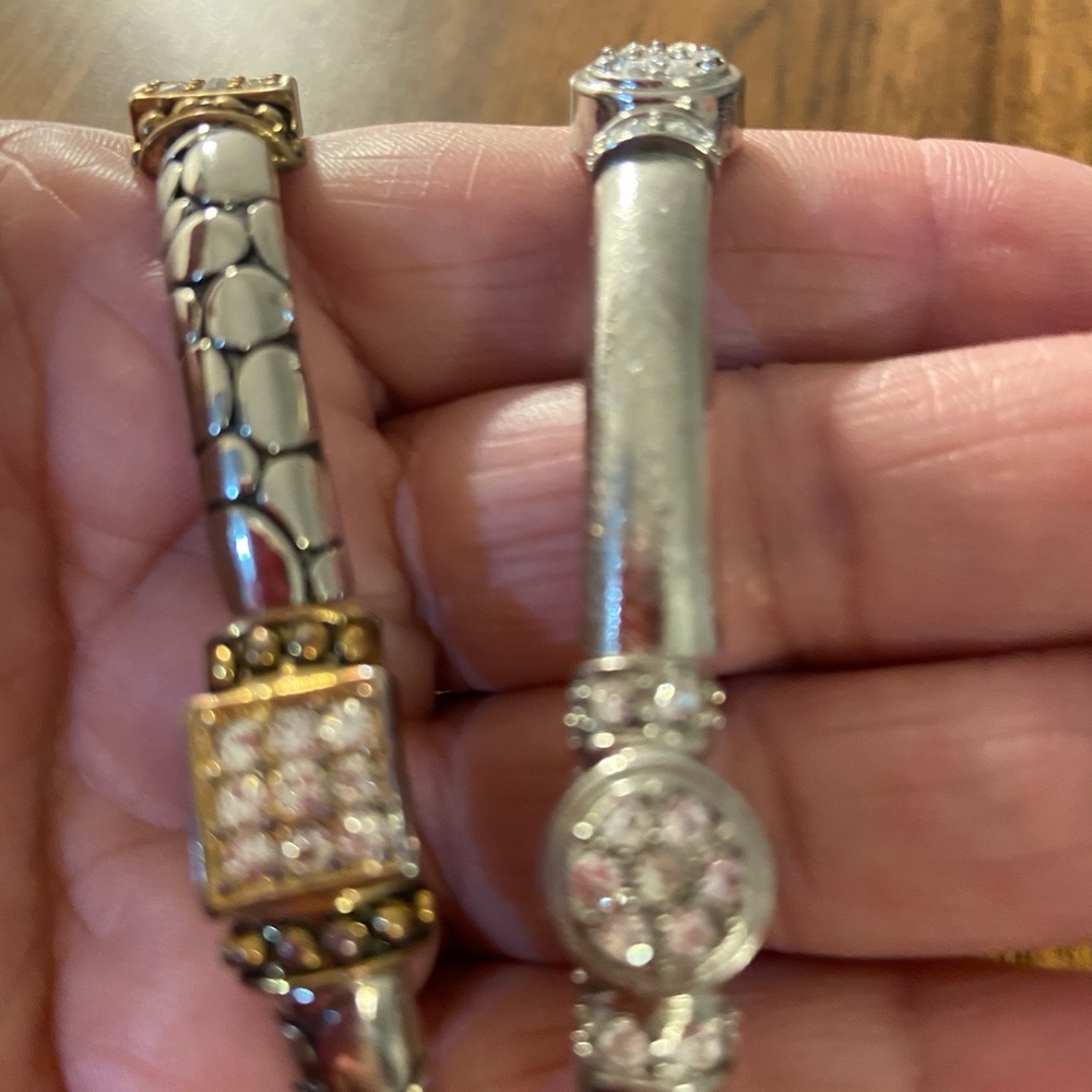 Premier Designs Stretch bracelets